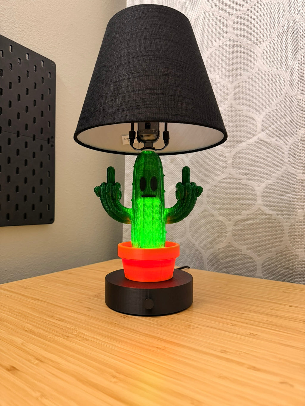 Little Prick — Cactus Table Lamp